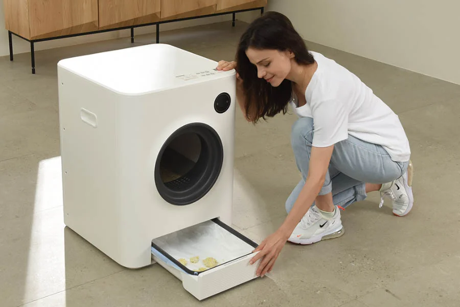 robot cat litter tray