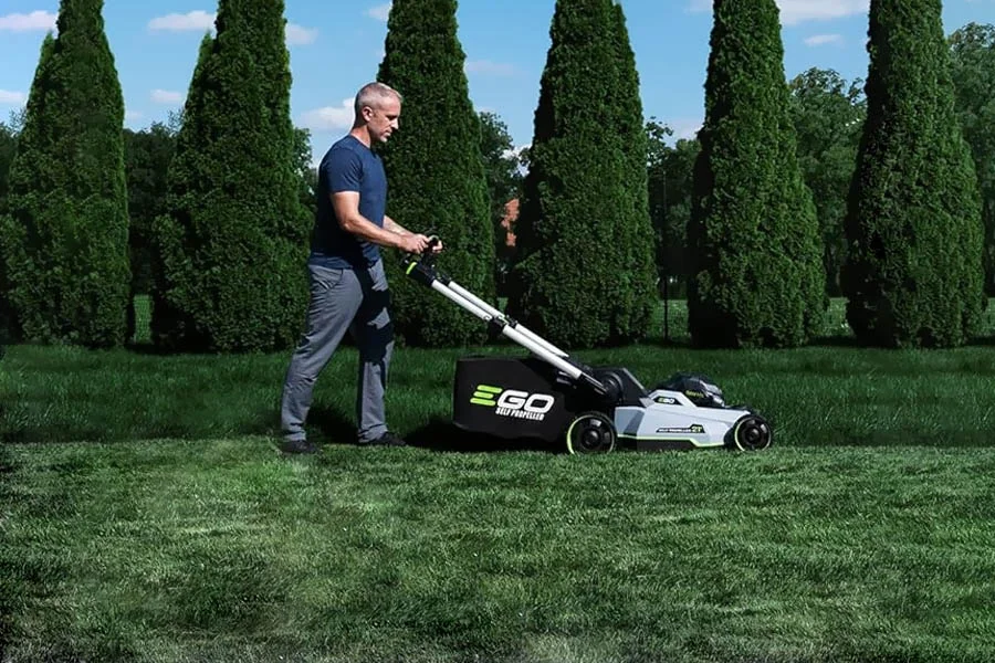 lawn mower for small lawns