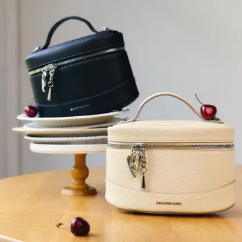 Amazing Song Pudding Bag: Cute Novelty Crossbody Guide